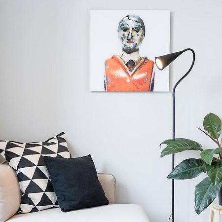 Baixa24 •P2R• Bright Apt In Vibrant Downtown Porto Buitenkant foto