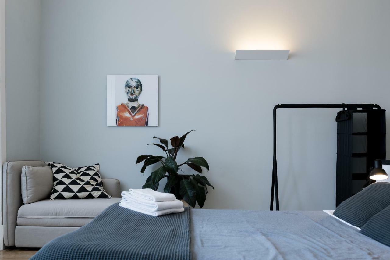 Baixa24 •P2R• Bright Apt In Vibrant Downtown Porto Buitenkant foto